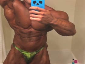 BIG MAN, TINY POSERS !