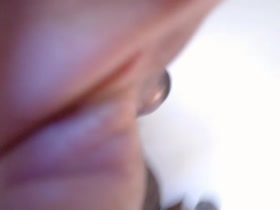 Thumb 16
