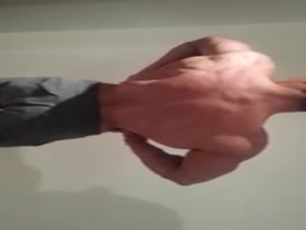 Thumb 16