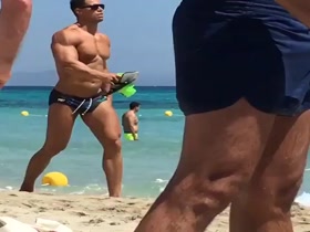 Kris Evans on the beach
