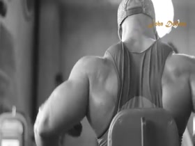 Cuban-chilean bodybuilder Lio Cardo