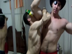 domination muuscle