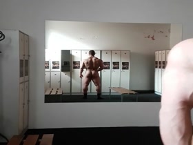 Thumb 10