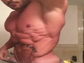 HOT & RIPPED !
