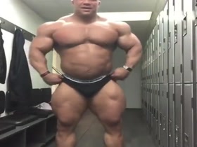 MASSIVE !