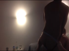 Thumb 12