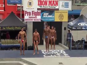 Teen bodybuilders at Muscle Beach 2013