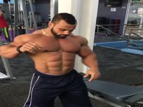 MASSIVE !