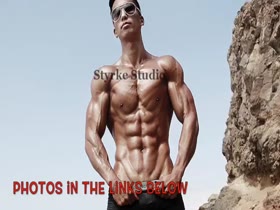 Korean young athlete Eugene insane abs