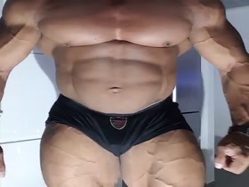 Muscle Line