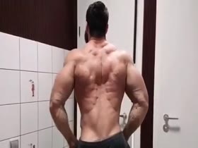 Thumb 18