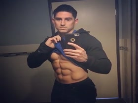 Chris Elkins belly play