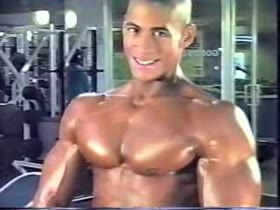 APV Spotlight n°1 Teen Bodybuilding Muscle Part 3