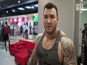 Evgeny Filatov knows how to fill a tank top