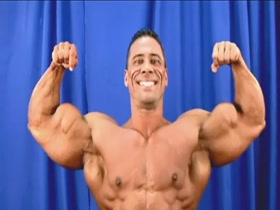 HOT FLEXING !