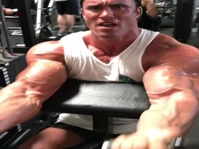 Arms Pump