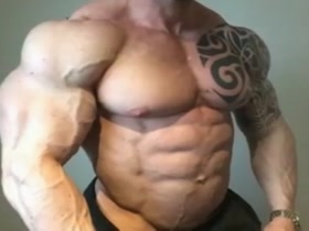 MUSCLEGOD PECS