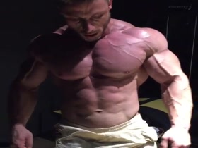 Hot Muscle
