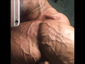 Thumb 14
