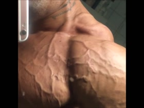 Thumb 9