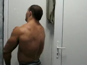 Thumb 9