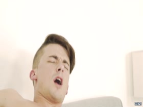 Thumb 12