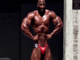 Jeremy Williams aka Jaye Hardbody !