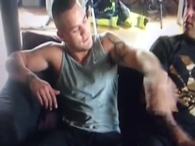 Musclestud makes buddy suck his cock