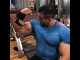 monster muscle posing