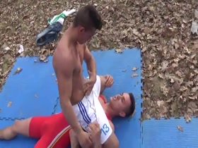2 dominant guys wrestle for top