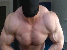 tyler muslcegod sexy