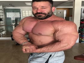 Thumb 12