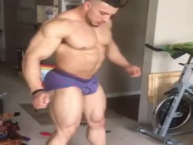 Bodybuilder posing