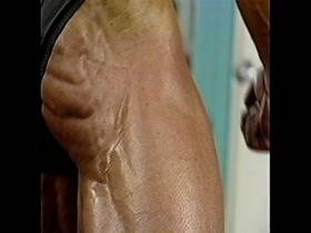 Thumb 11