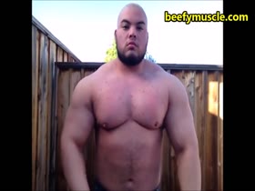 315lbs teen muscle monster bounces massive pecs