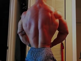 Thumb 12
