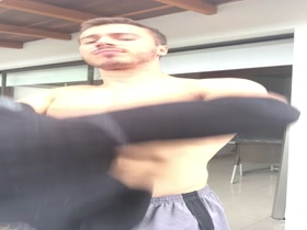 Thumb 12
