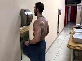 Thumb 18