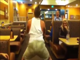 Bodybuilder Twerks At IHOP