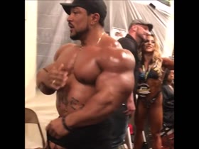 roelly Winklar, nathan de asha & big Ramy (backstage)