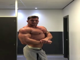 Thumb 15