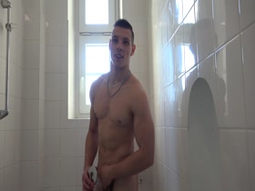 Thumb 15