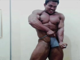 HOT ASIAN HUNK ! 3