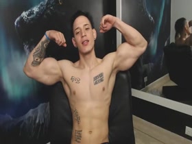 Muscle latin big biceps