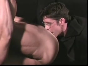 MUSCLE WORSHIP !
