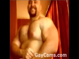 Hottest muscle daddy returns