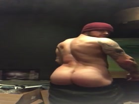 Thumb 10