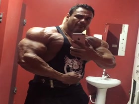 Mass Monster James Bondi