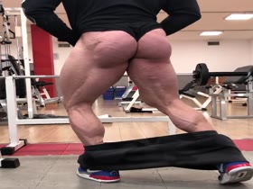 Muscle bubble butt