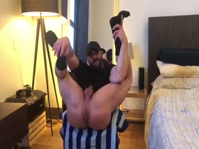 Hot Muscle D.I.L.F with Gaping Hole Squirts